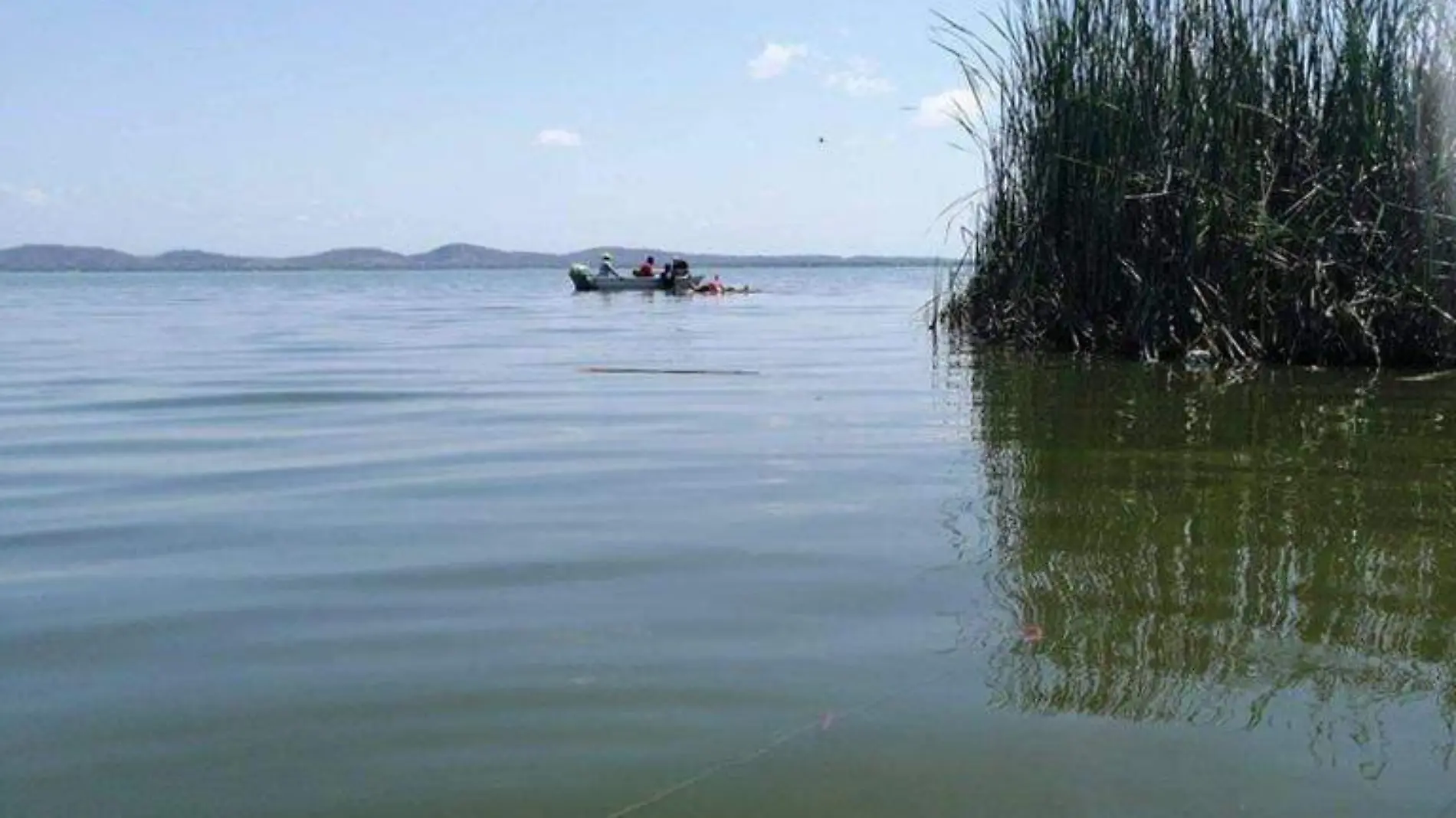 Acapulco, desaparecida en laguna de tres palos